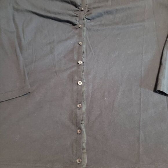 Laura Scott Women's Plus Size Button Front Knit Top - Picture 3 of 7